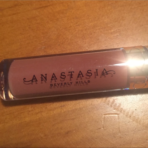 Anastasia Beverly Hills Liquid Lipstick Ashton 💄 - Picture 4 of 9